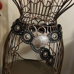 Fossil vintage black and silver belt